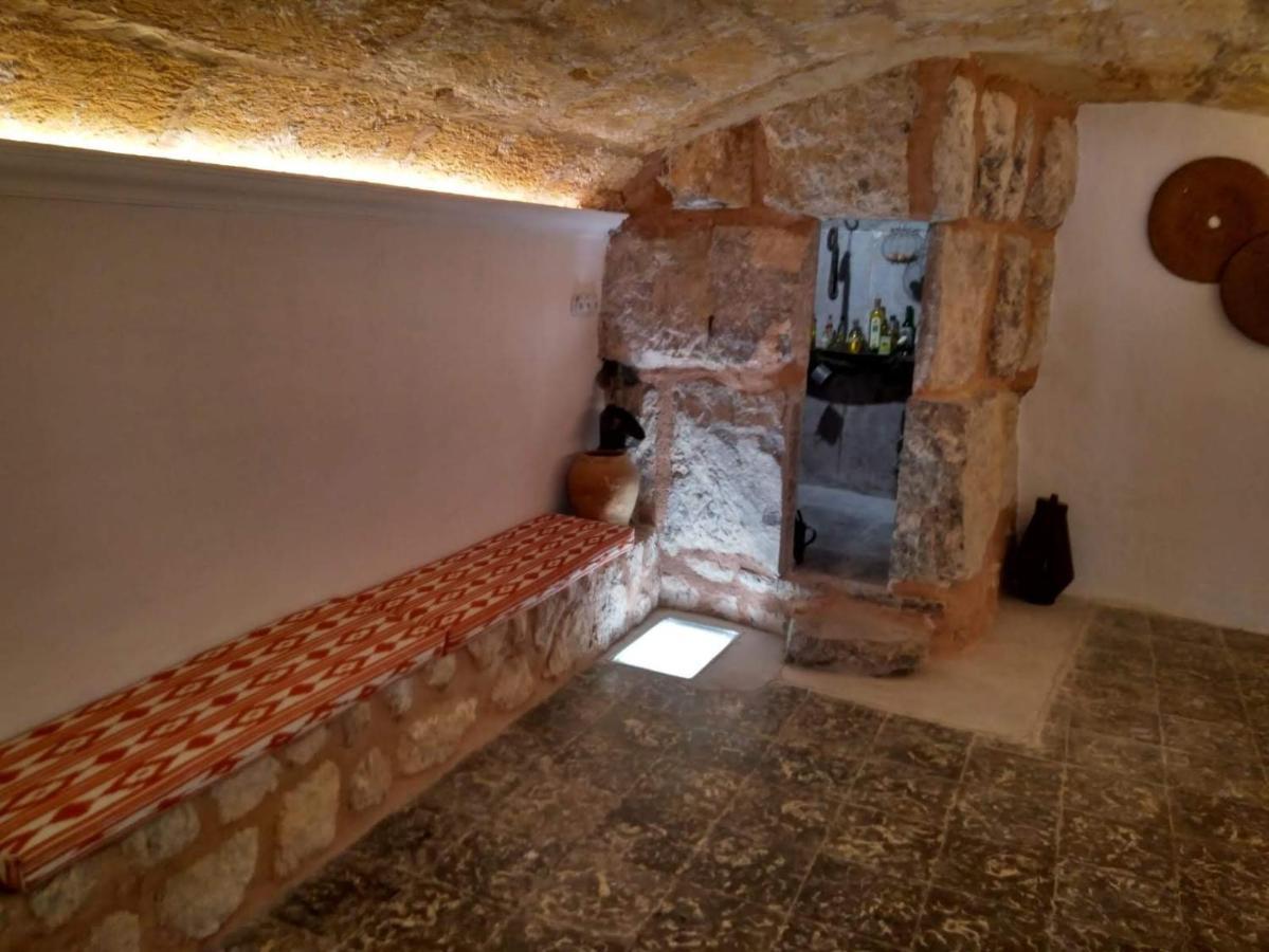 Hotell Pera - Ti
