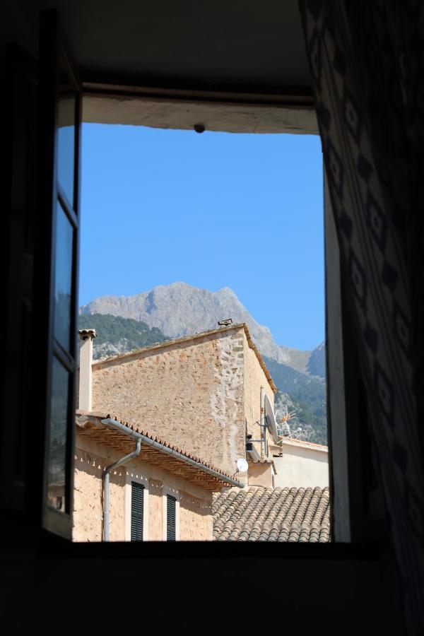 Pera - Ti Hotell Fornalutx